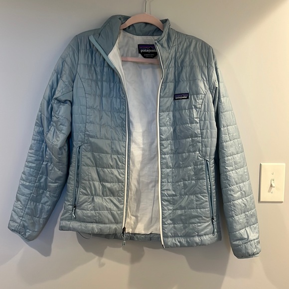 Patagonia Jackets & Blazers - light blue patagonia lightweight puffer jacket size small